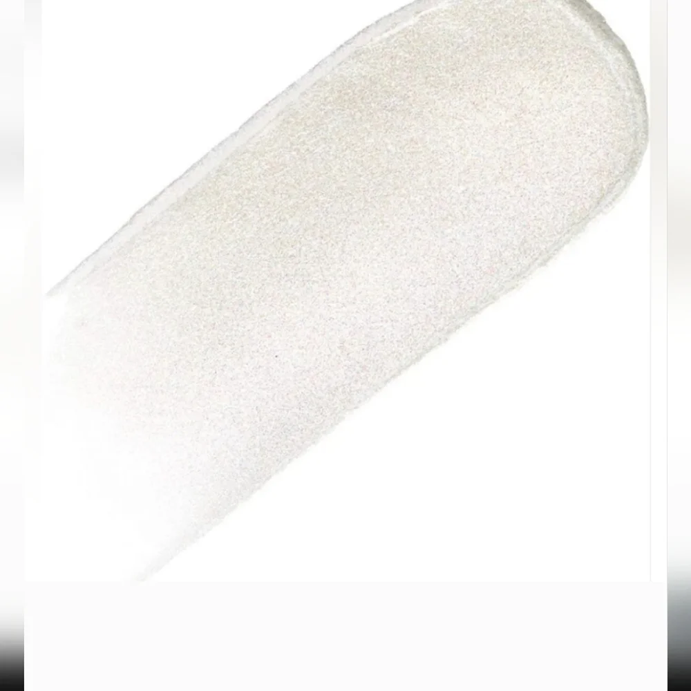4 x L'Oreal Brilliant Eyes Shimmer Liquid Eye Shadow, 410 String of Pearls